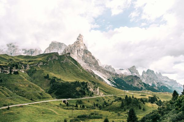 Top 5 raisons de choisir la montagne comme destination estivale