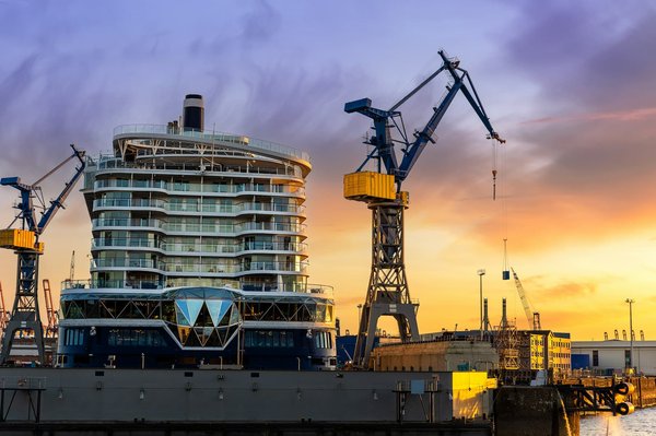 Qu'est-ce qui rend Ponant unique parmi les compagnies de croisières de luxe ?